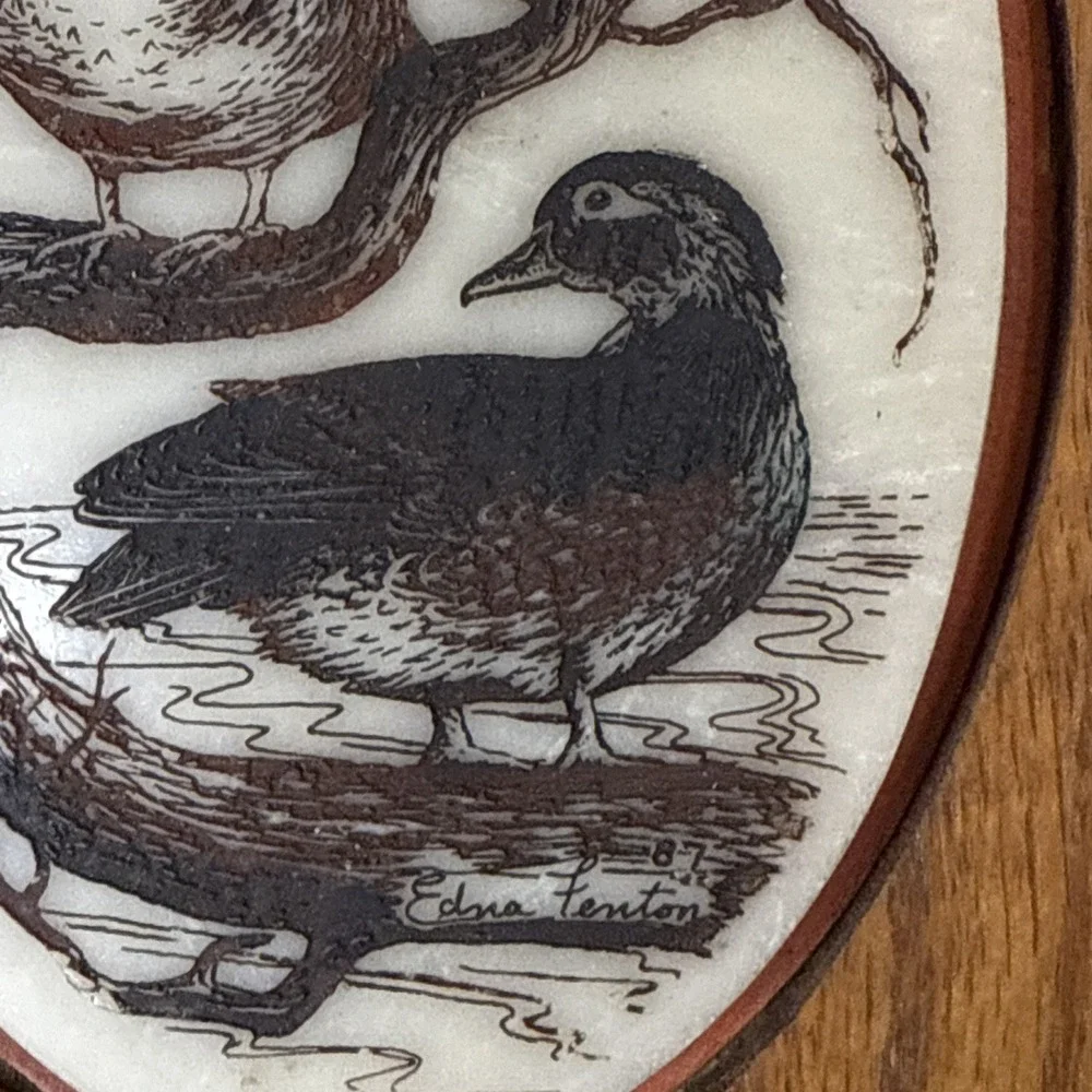 Fenton 1987 Mallard Ducks Oval Display Wall Hanging - SEE DESC